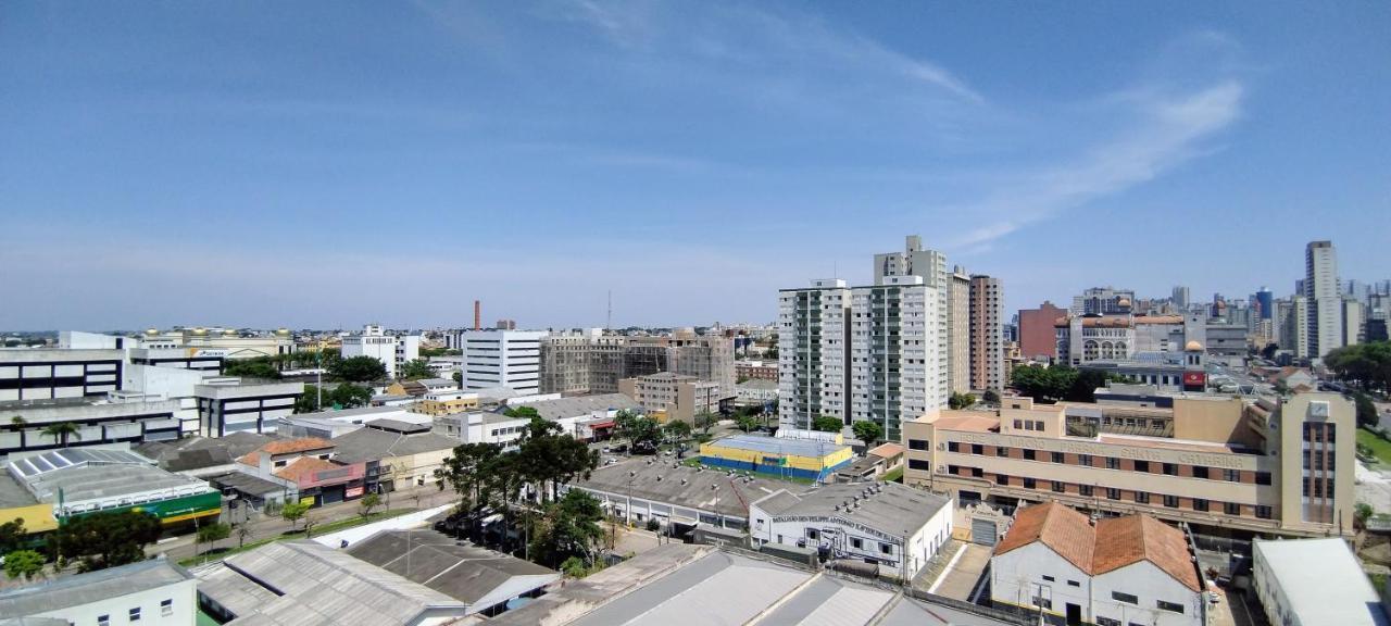 Estudio Aconchegante No Centro De Curitiba - Ar Condicio E Localizacao Perfeita! Zewnętrze zdjęcie